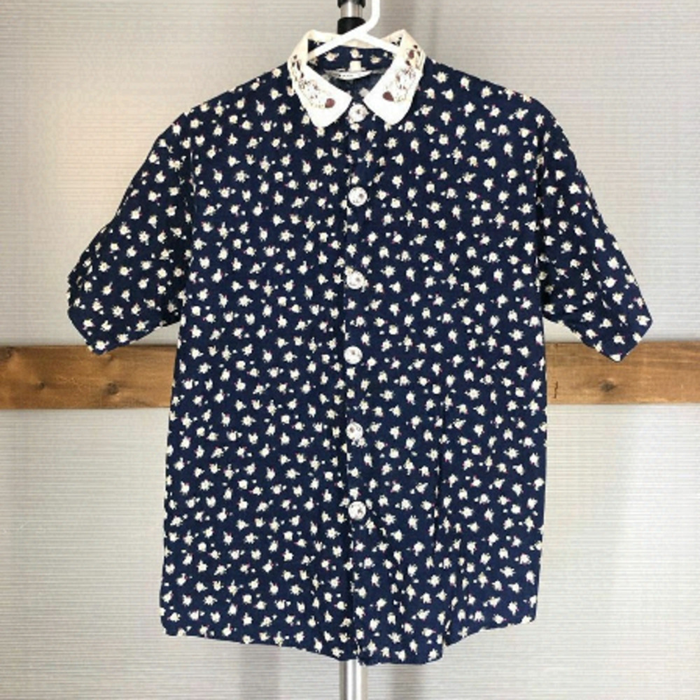 BOON BOON Blue‎ Floral Grey Cat Collar & Buttons Short Sleeve Shirt Sz M